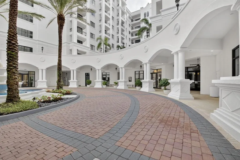 233 S Federal Highway, #515