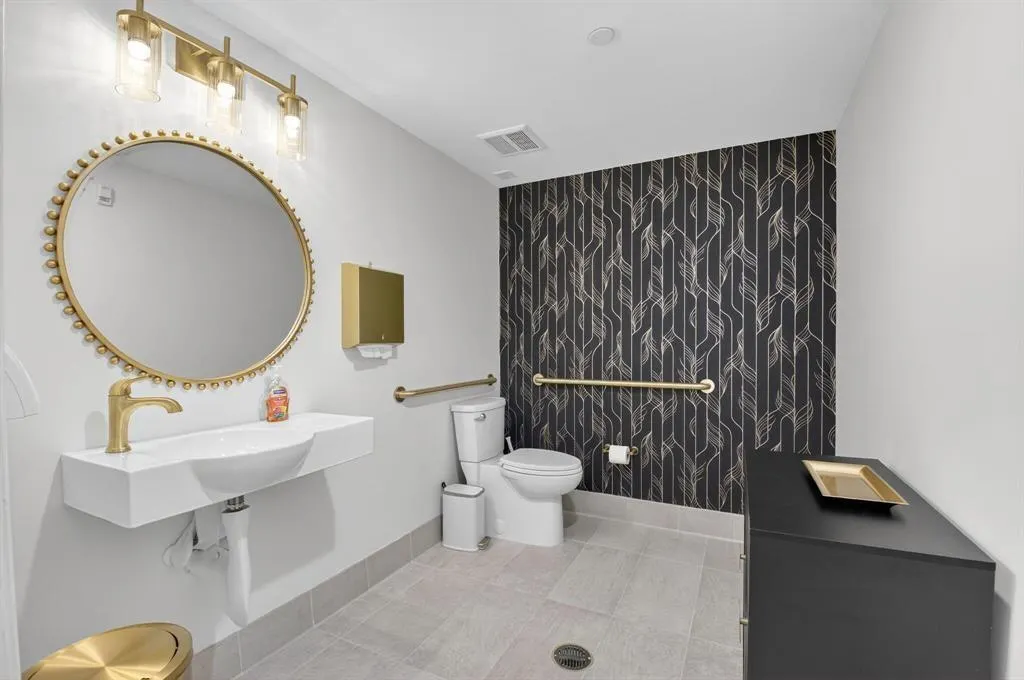 233 S Federal Highway, #515