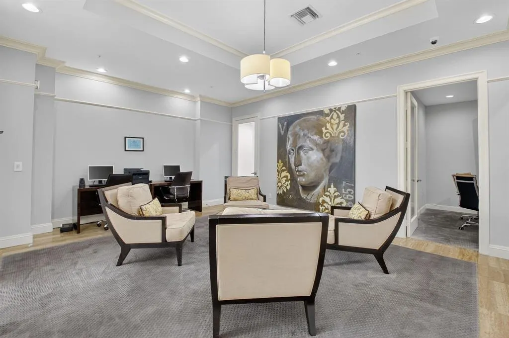 233 S Federal Highway, #515