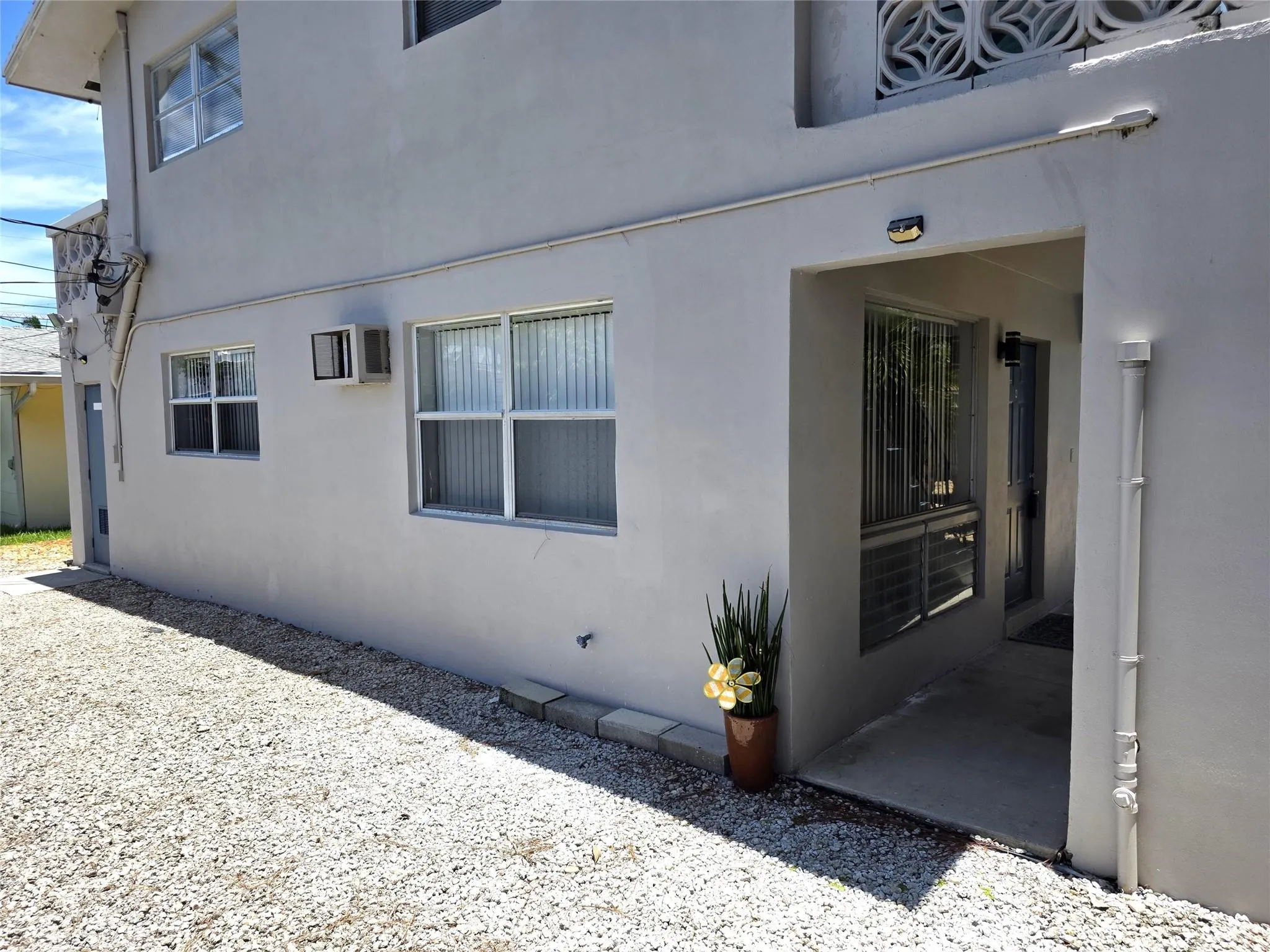 3041 NE 20th Ter, #4
