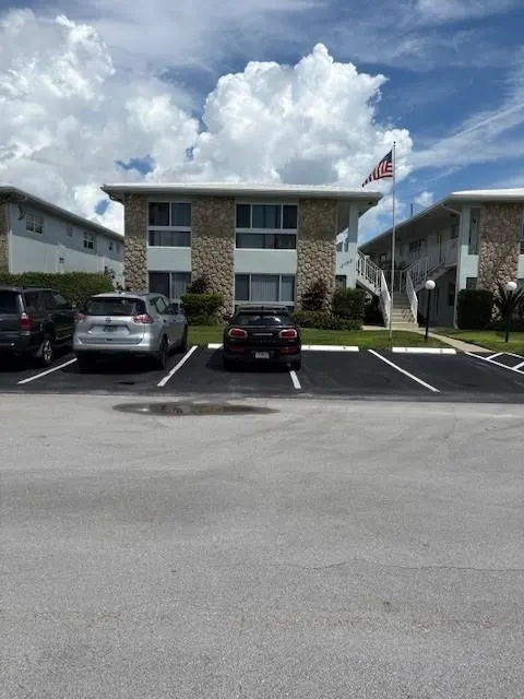 2753 NE 28 Street, #9E