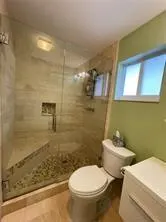 2753 NE 28 Street, #9E
