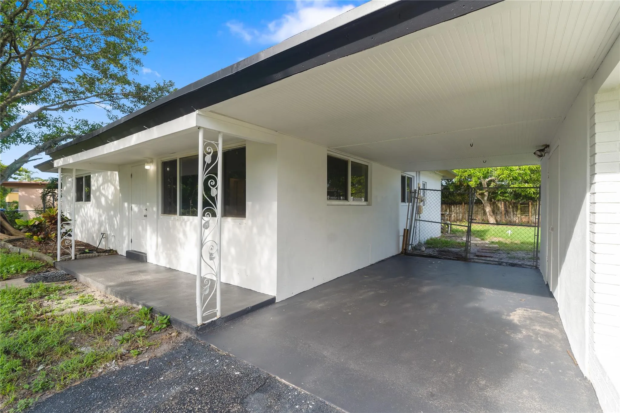2001 NW 14th Ave