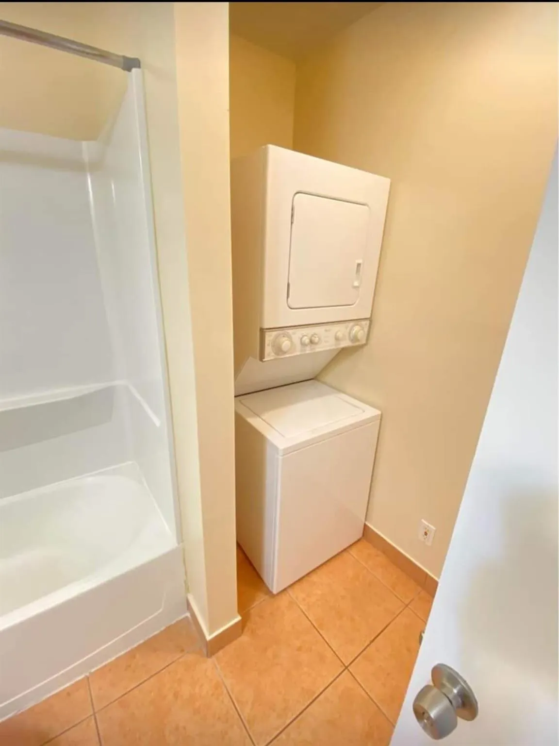 224 NE 19th Ave, #1