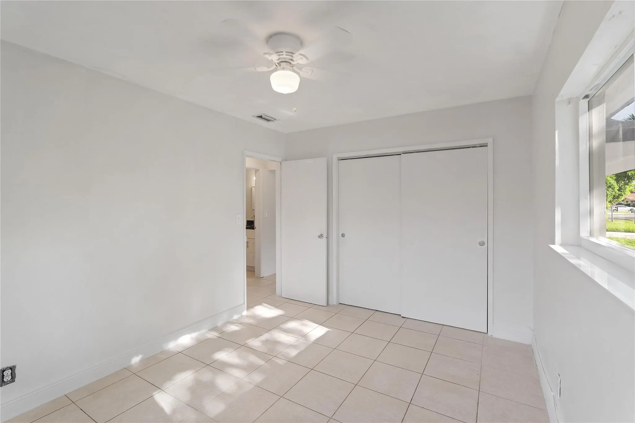2001 NW 14th Ave