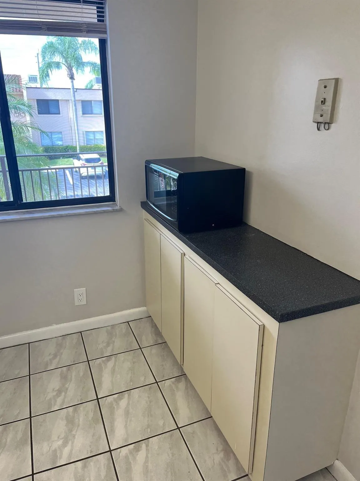 16441 Blatt Blvd, #204