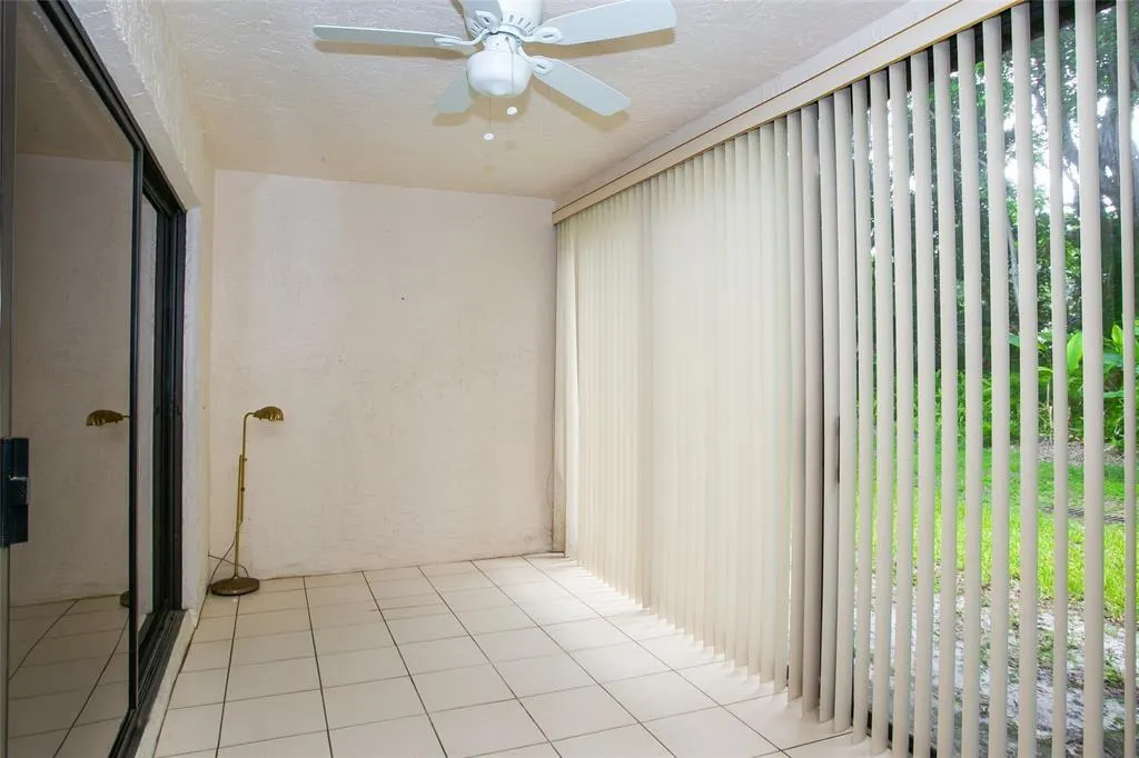 4154 NW 22nd St, #4154