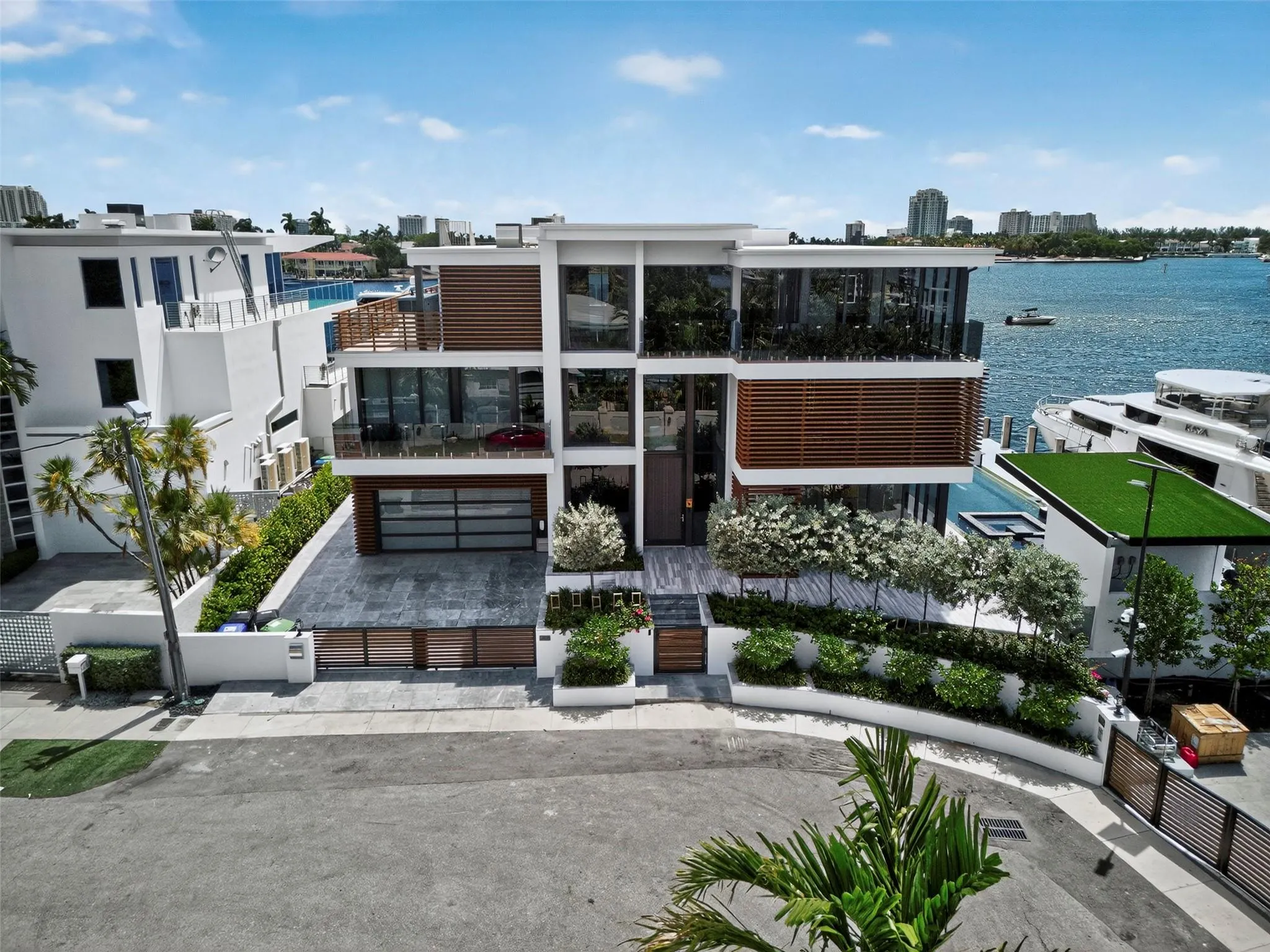 1845 SE 7th Street