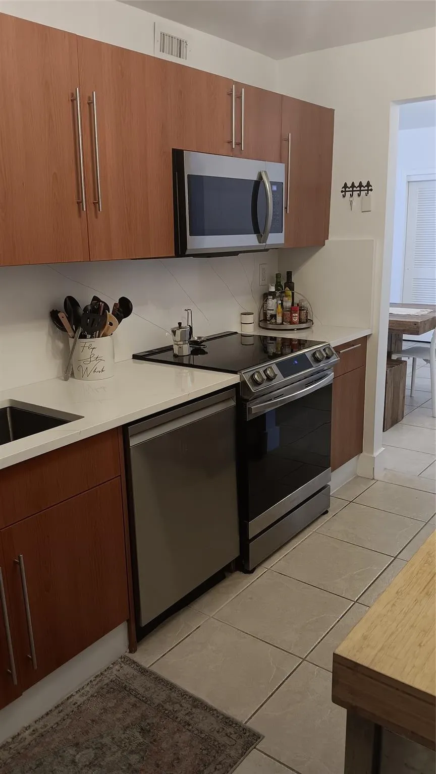 3001 S Ocean Dr, #109