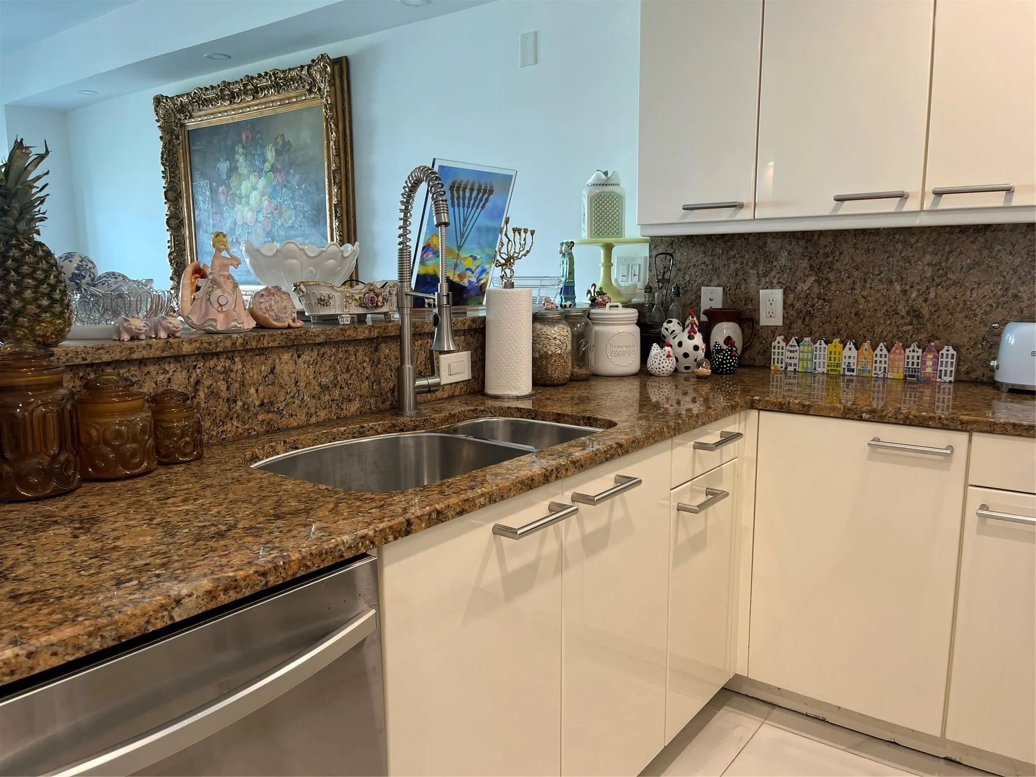 3350 SW 27 Ave, #1207