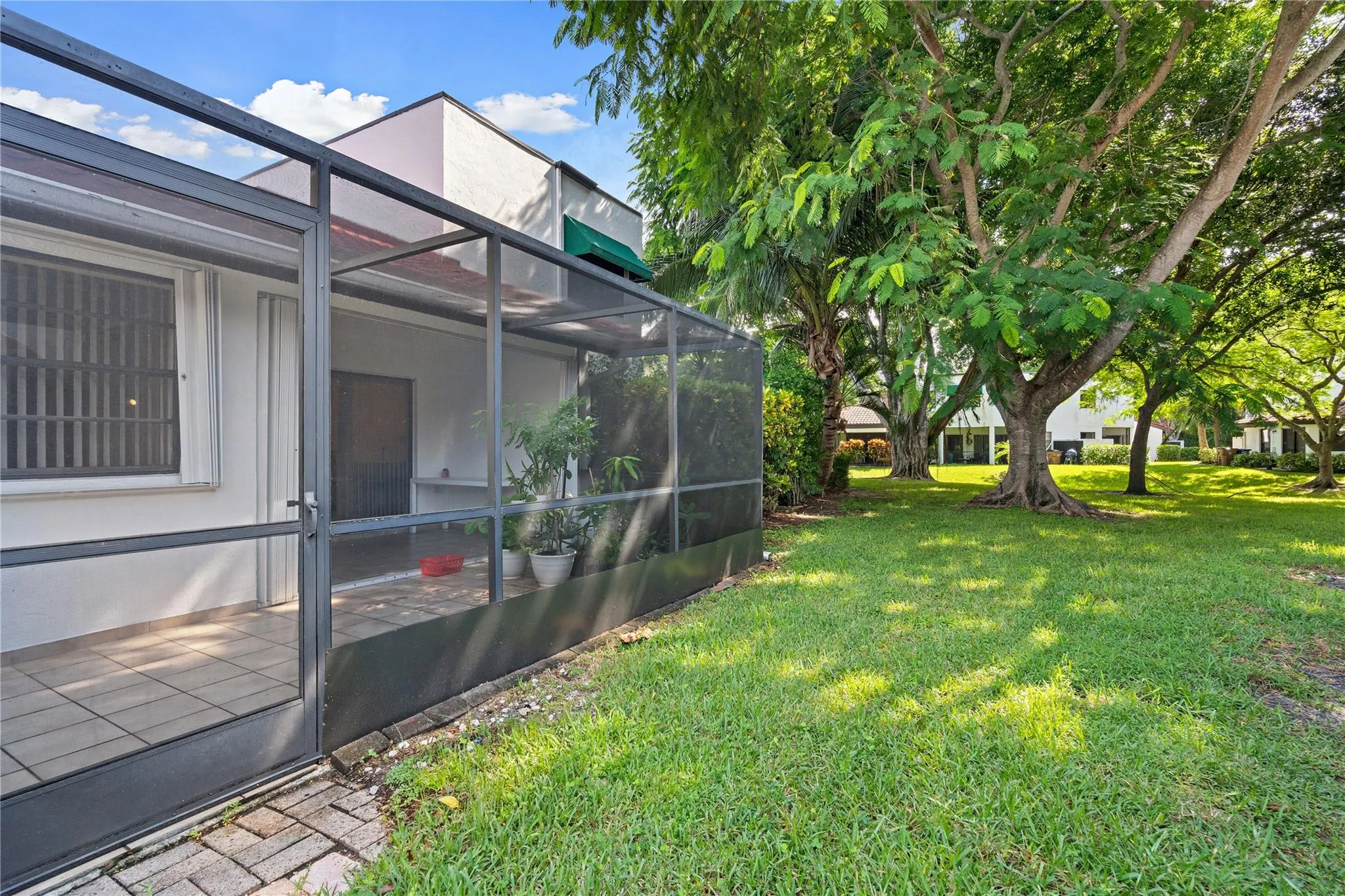 331 NW 36th Ave