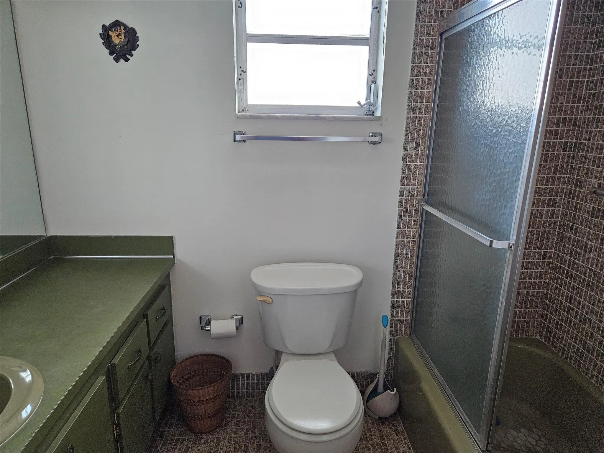 200 Ashbury Rd, #301