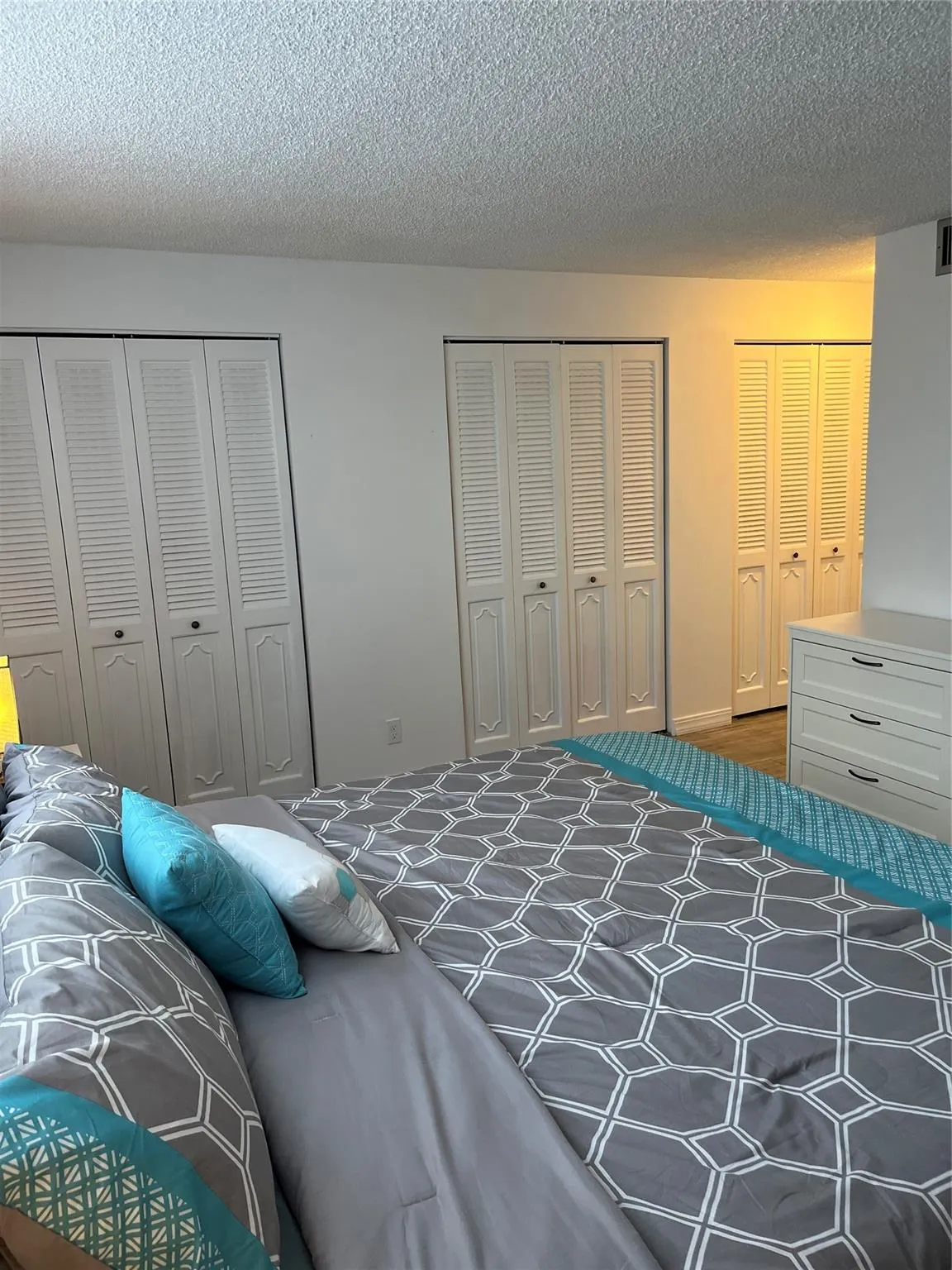 301 SE 3rd St, #405