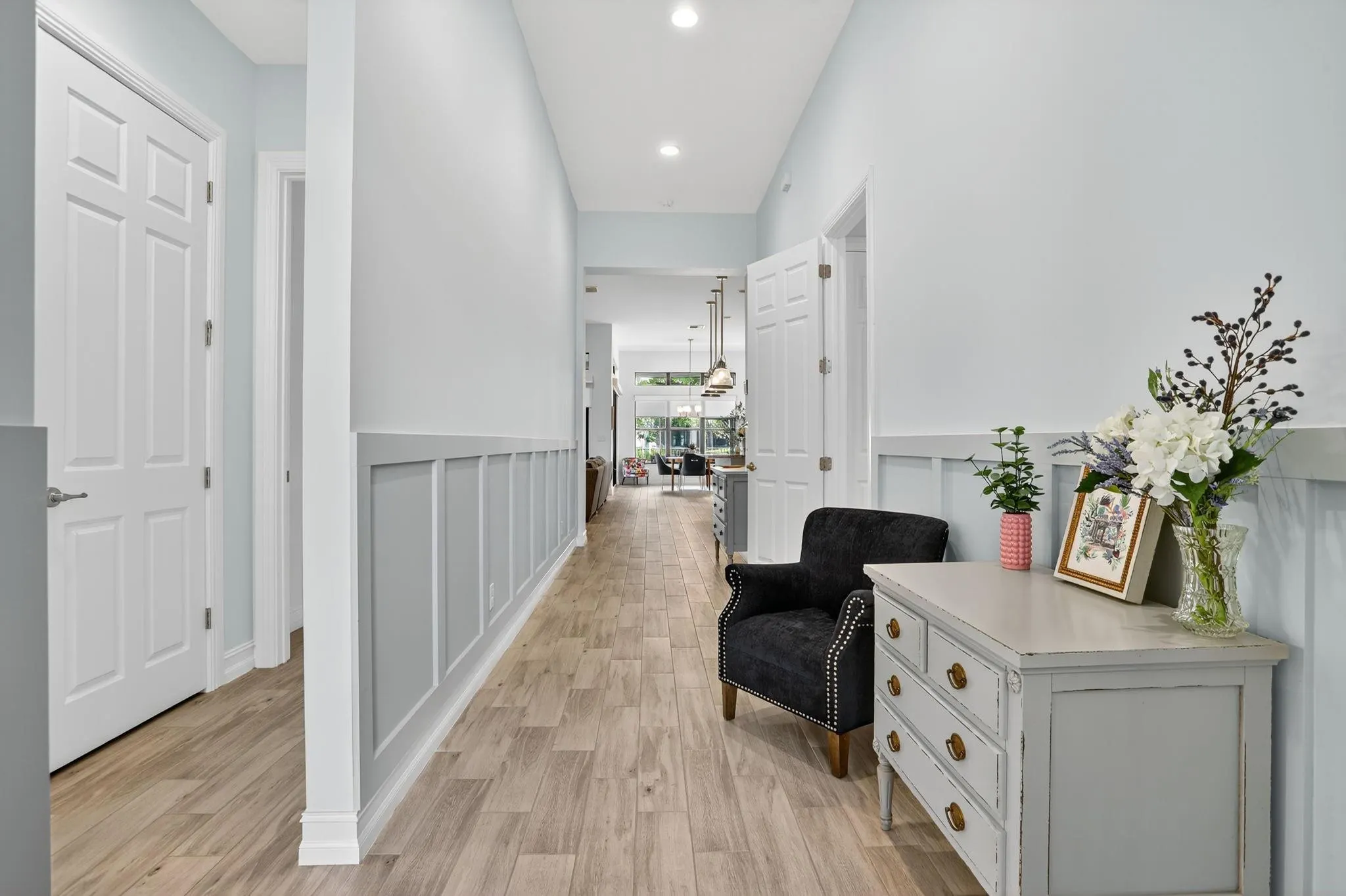 11927 Leon Circle North