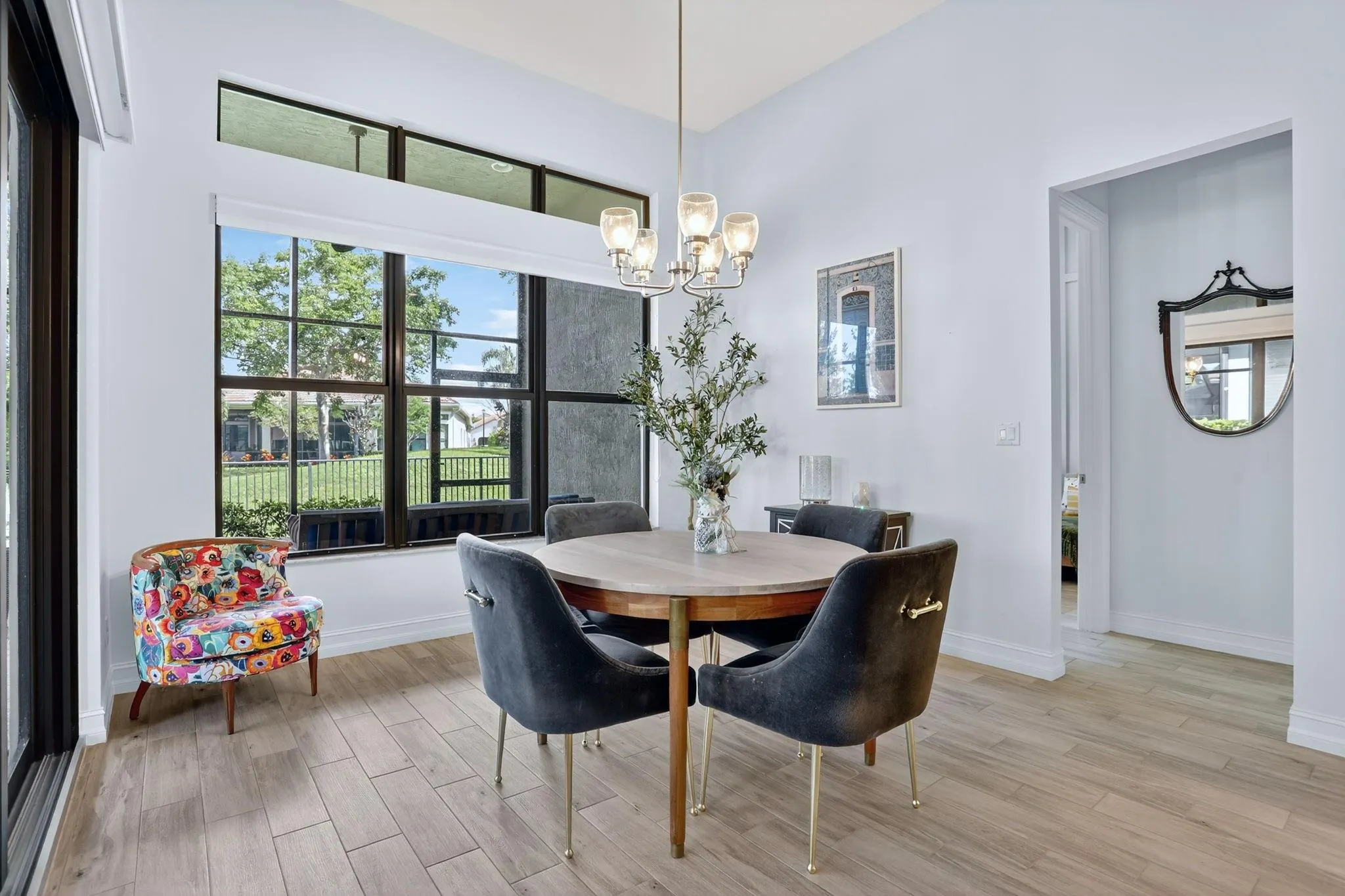 11927 Leon Circle North