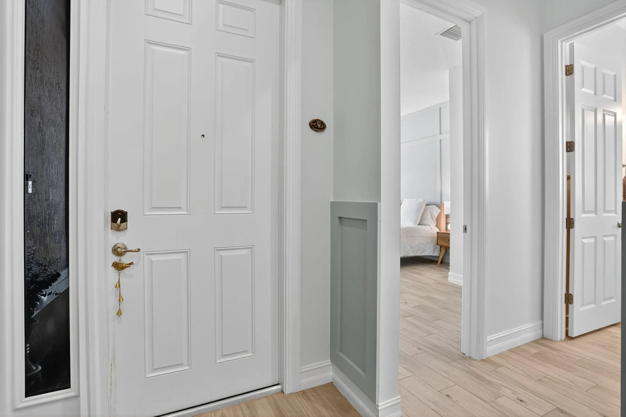 11927 Leon Circle North