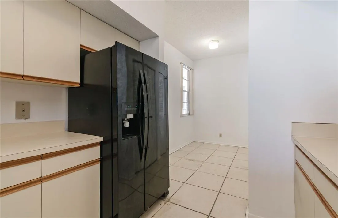8240 NW 24th St, #8240