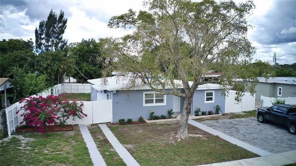 266 NE 42nd St