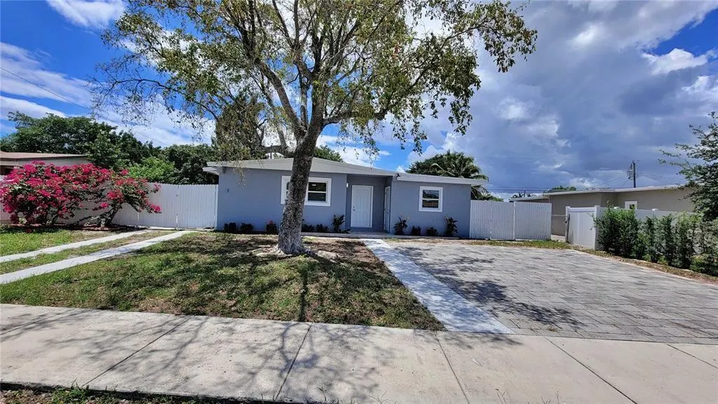 266 NE 42nd St