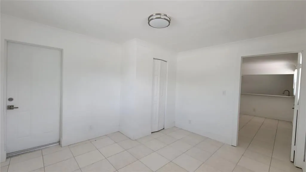 266 NE 42nd St