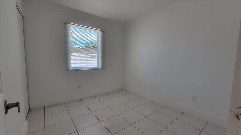 266 NE 42nd St