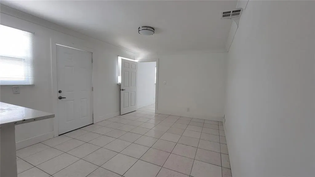 266 NE 42nd St