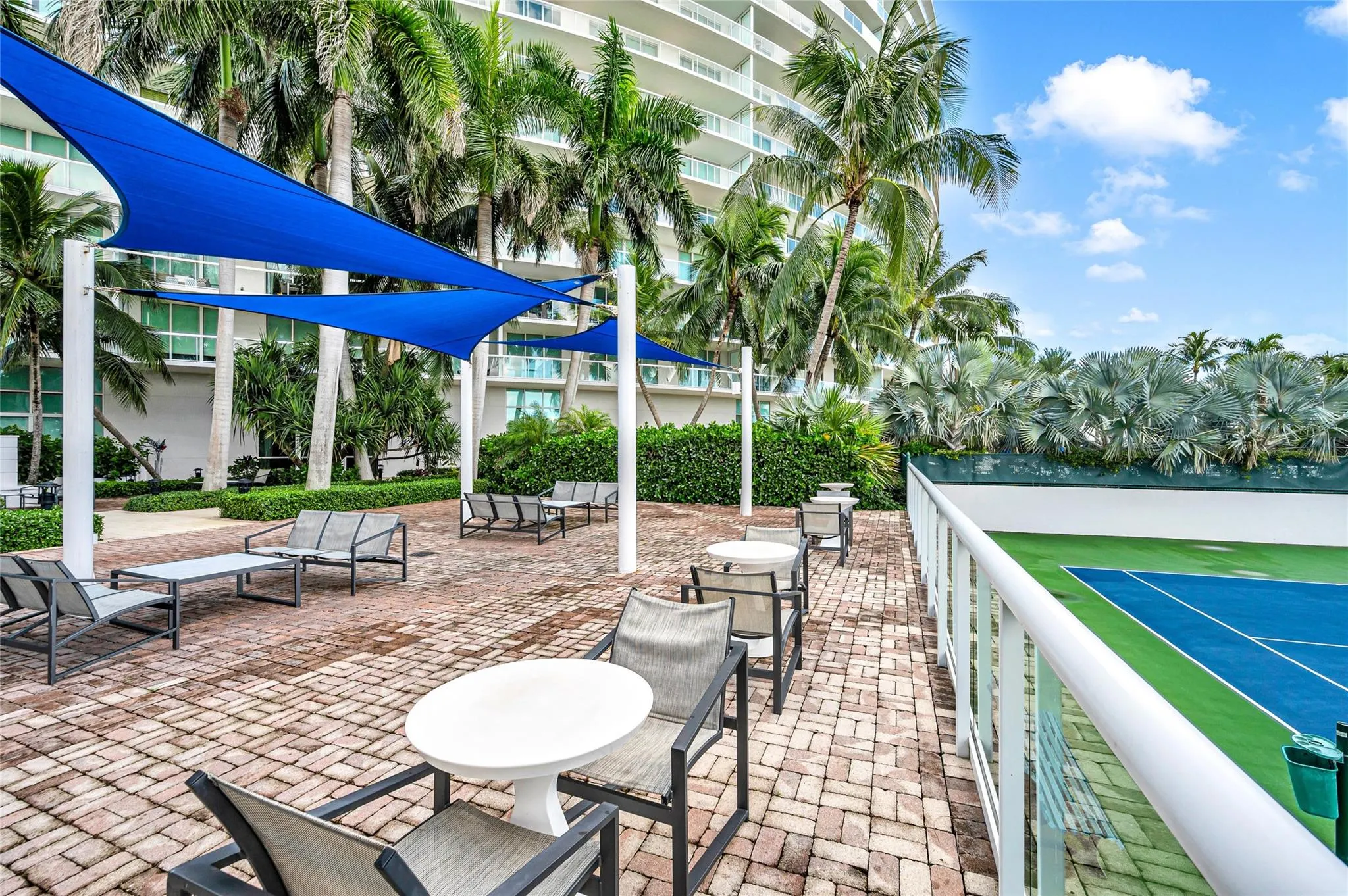 1 N Ocean, #513