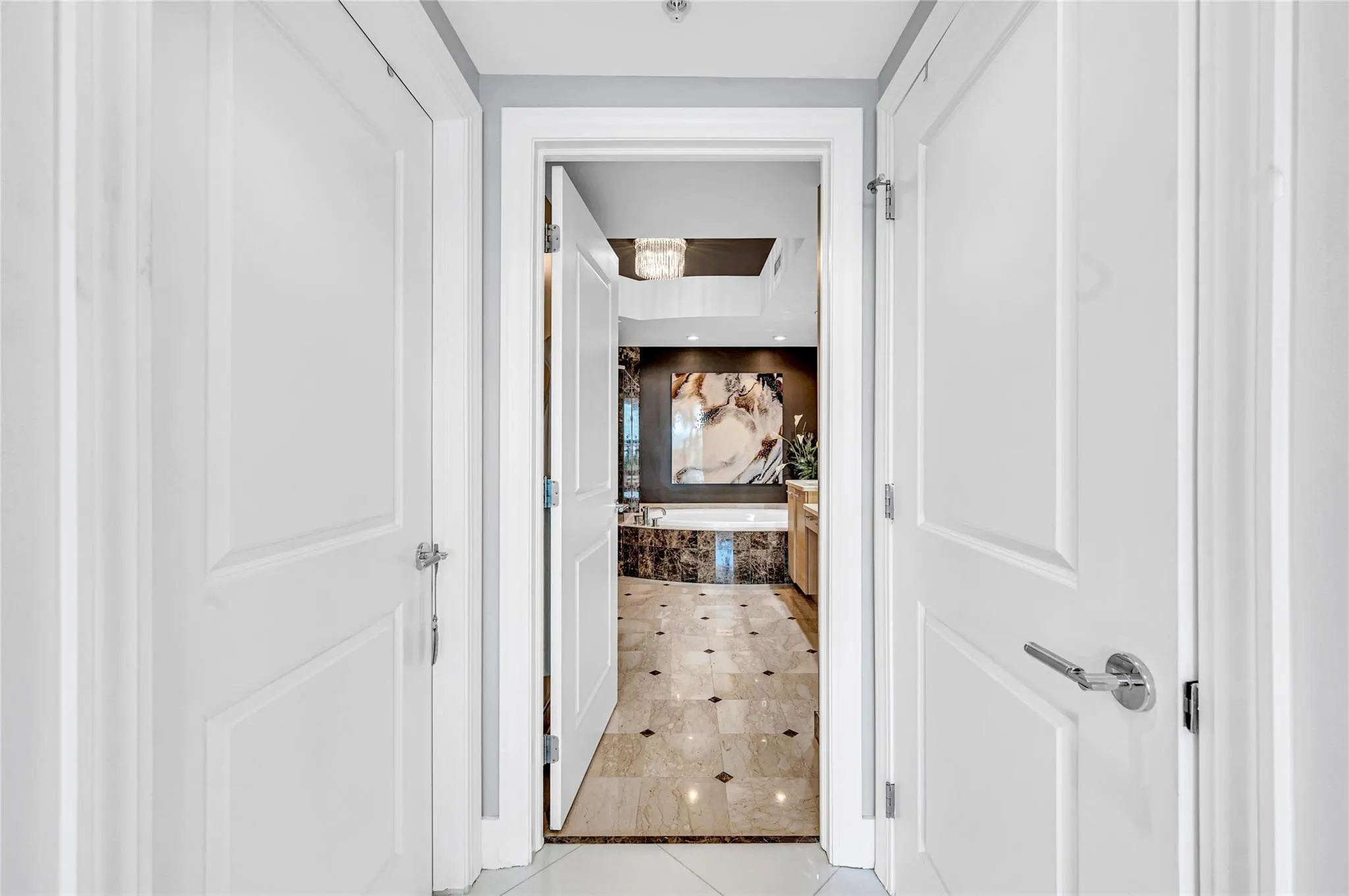 1 N Ocean, #513