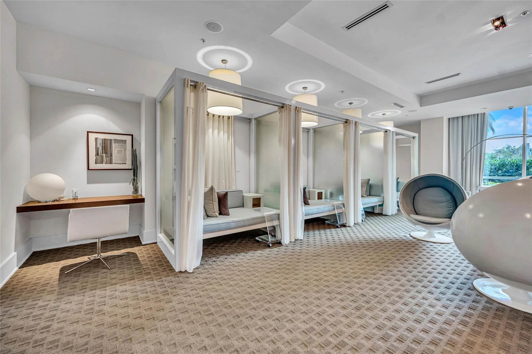 1 N Ocean, #513