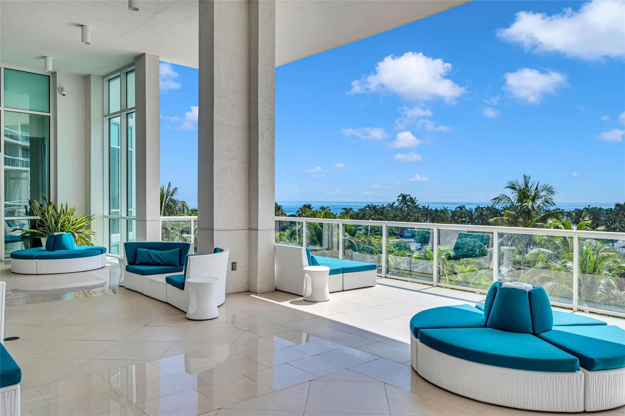 1 N Ocean, #513