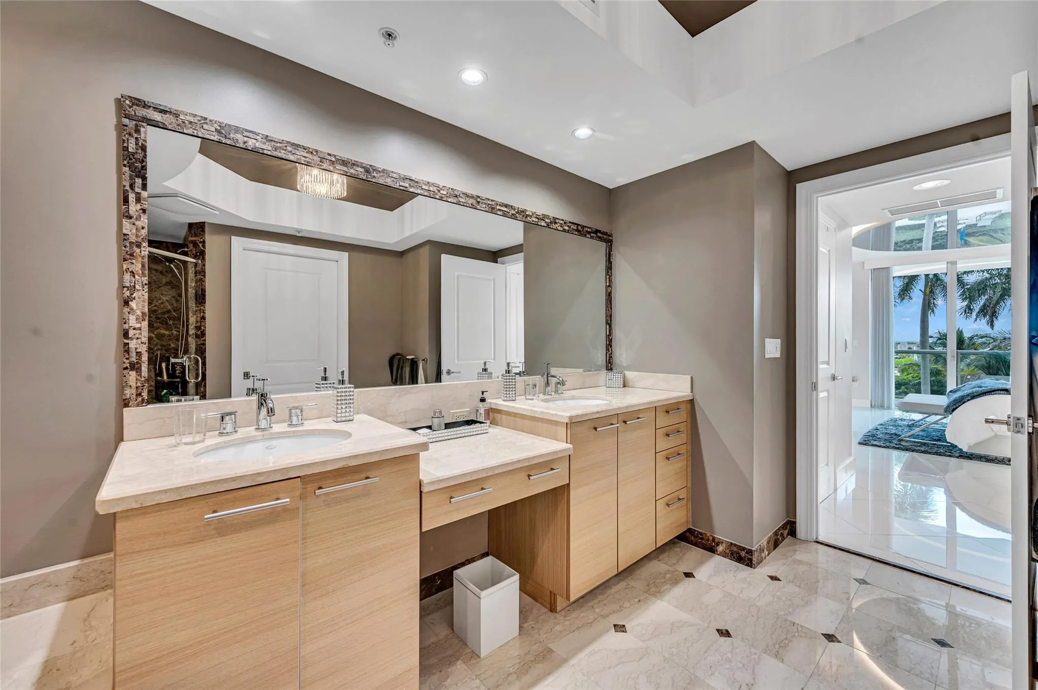1 N Ocean, #513