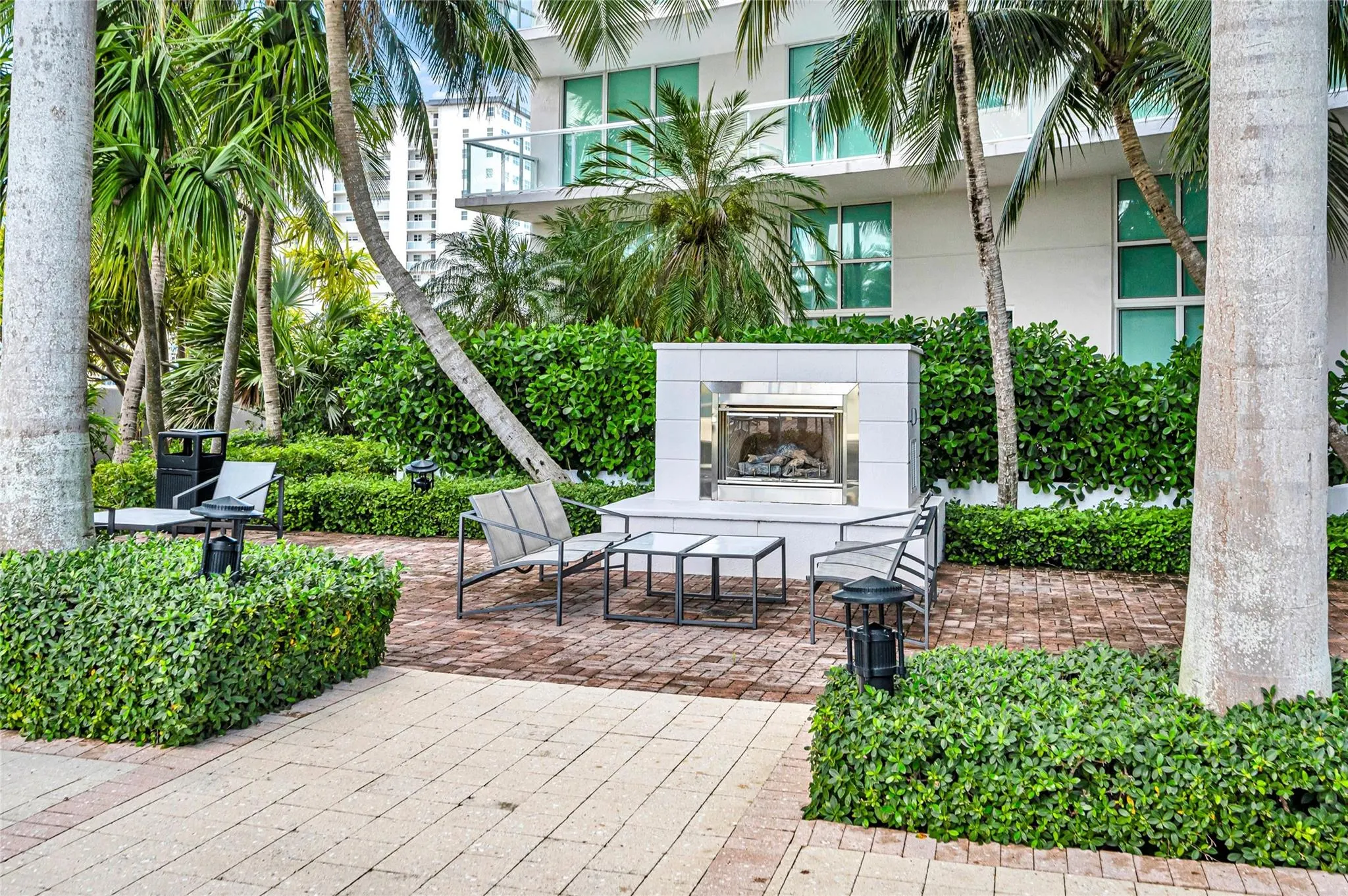 1 N Ocean, #513