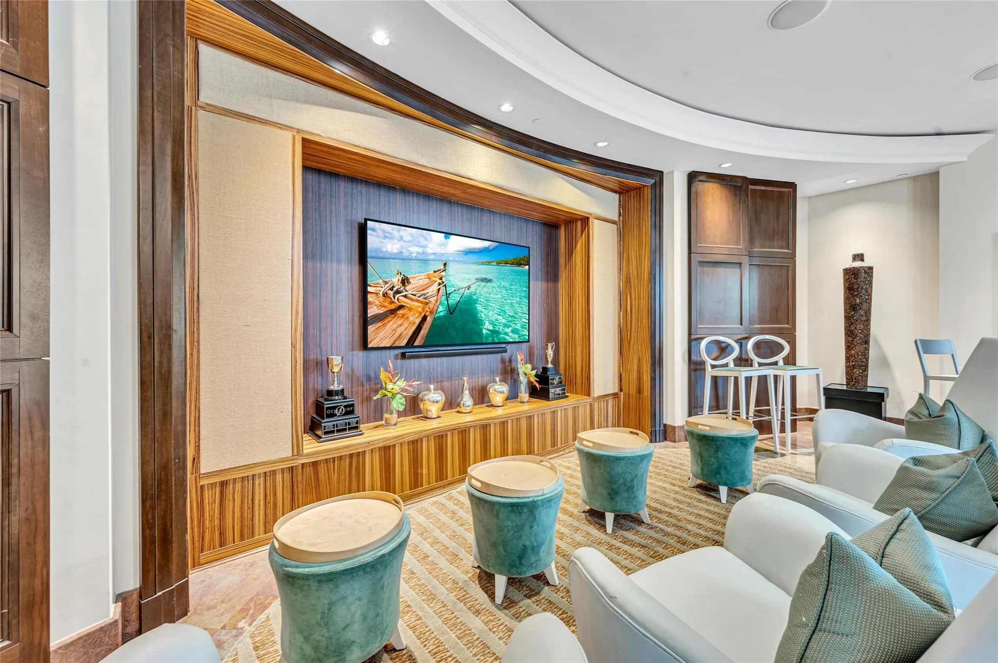 1 N Ocean, #513