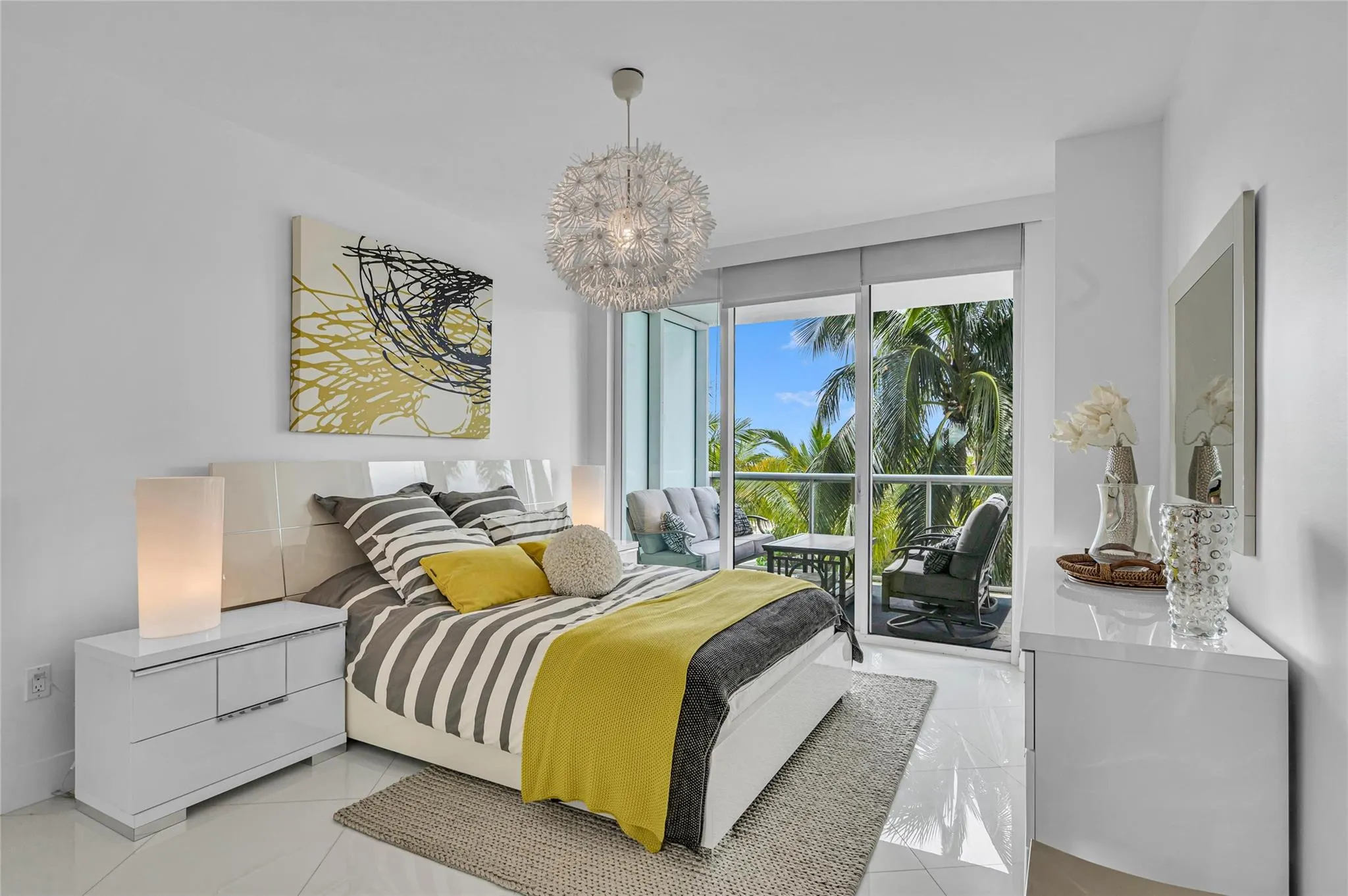 1 N Ocean, #513