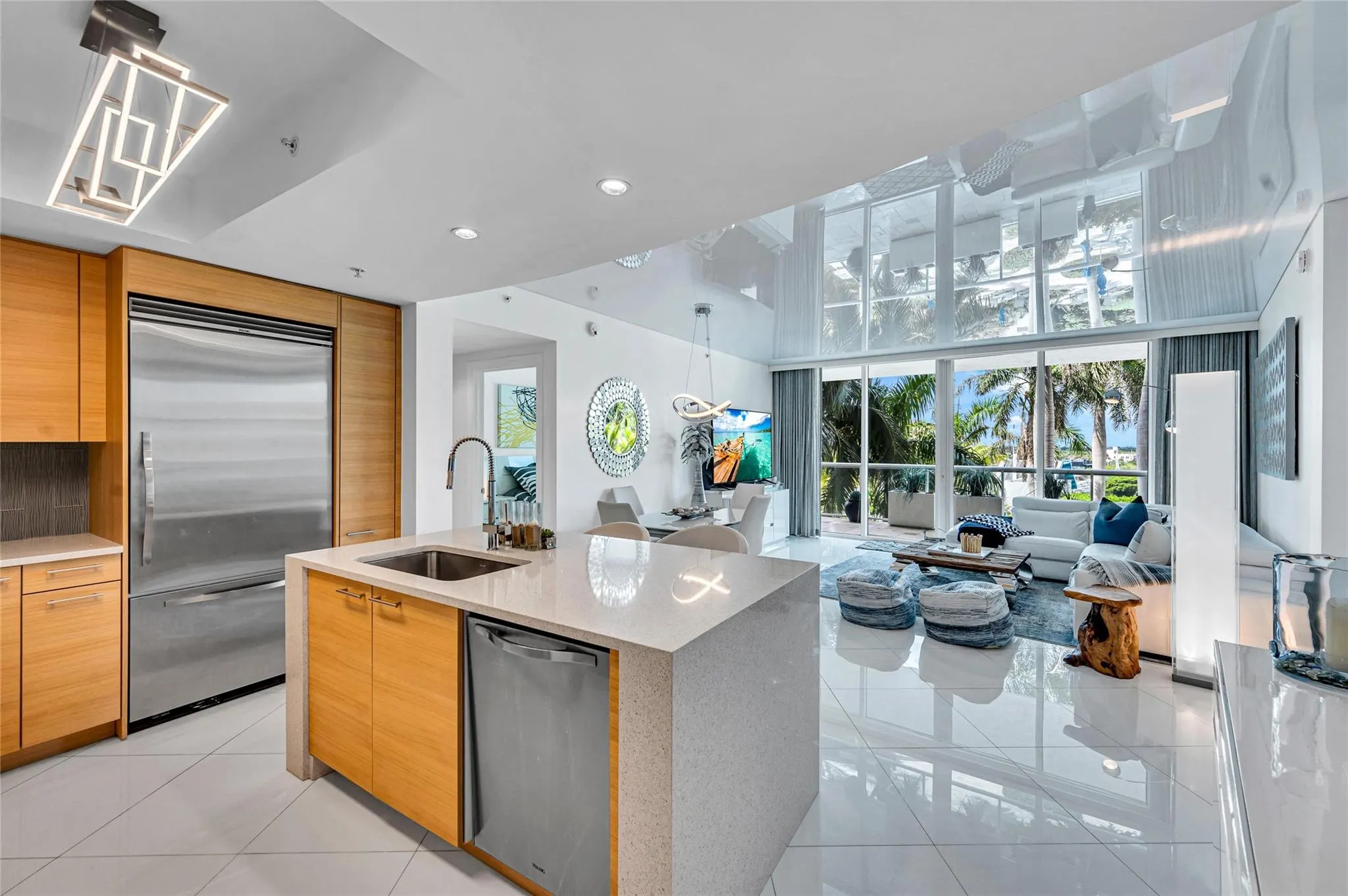 1 N Ocean, #513