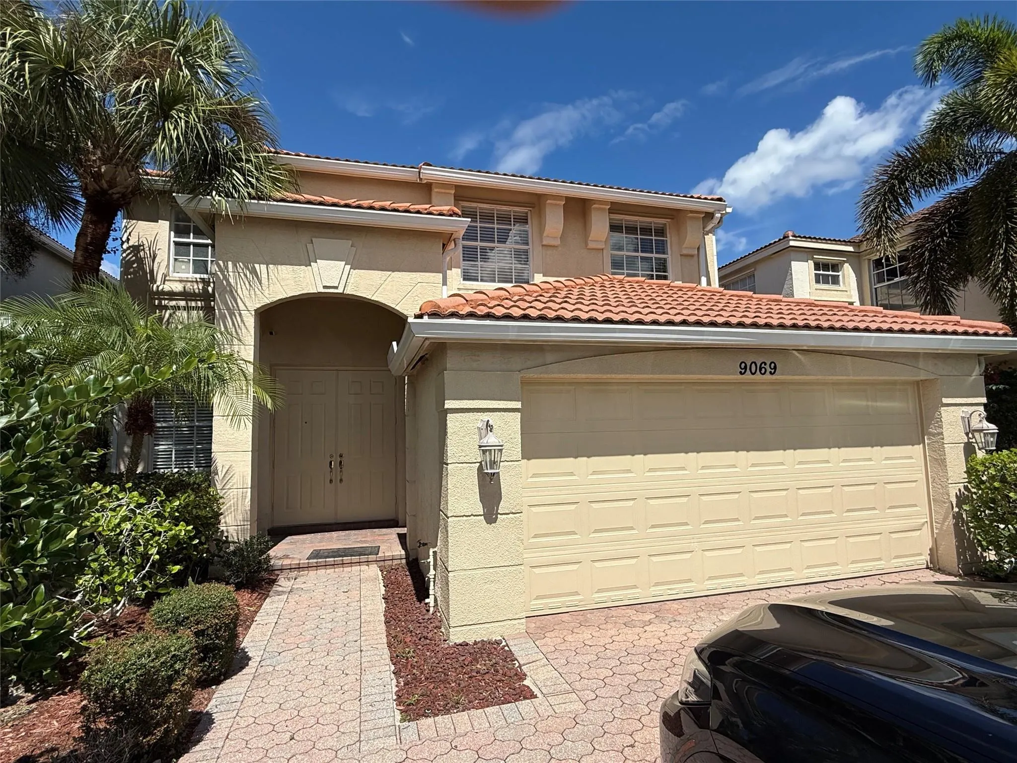 9069 Dupont Place