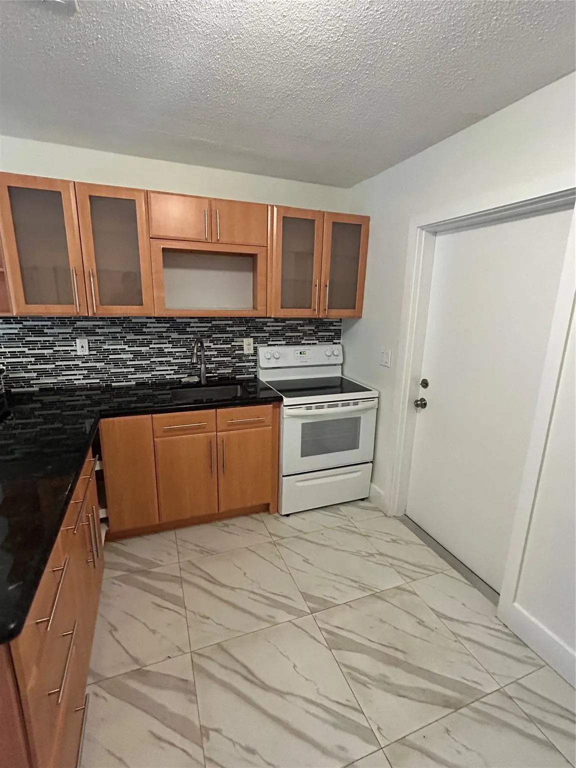 2321 Grant St, #2-B