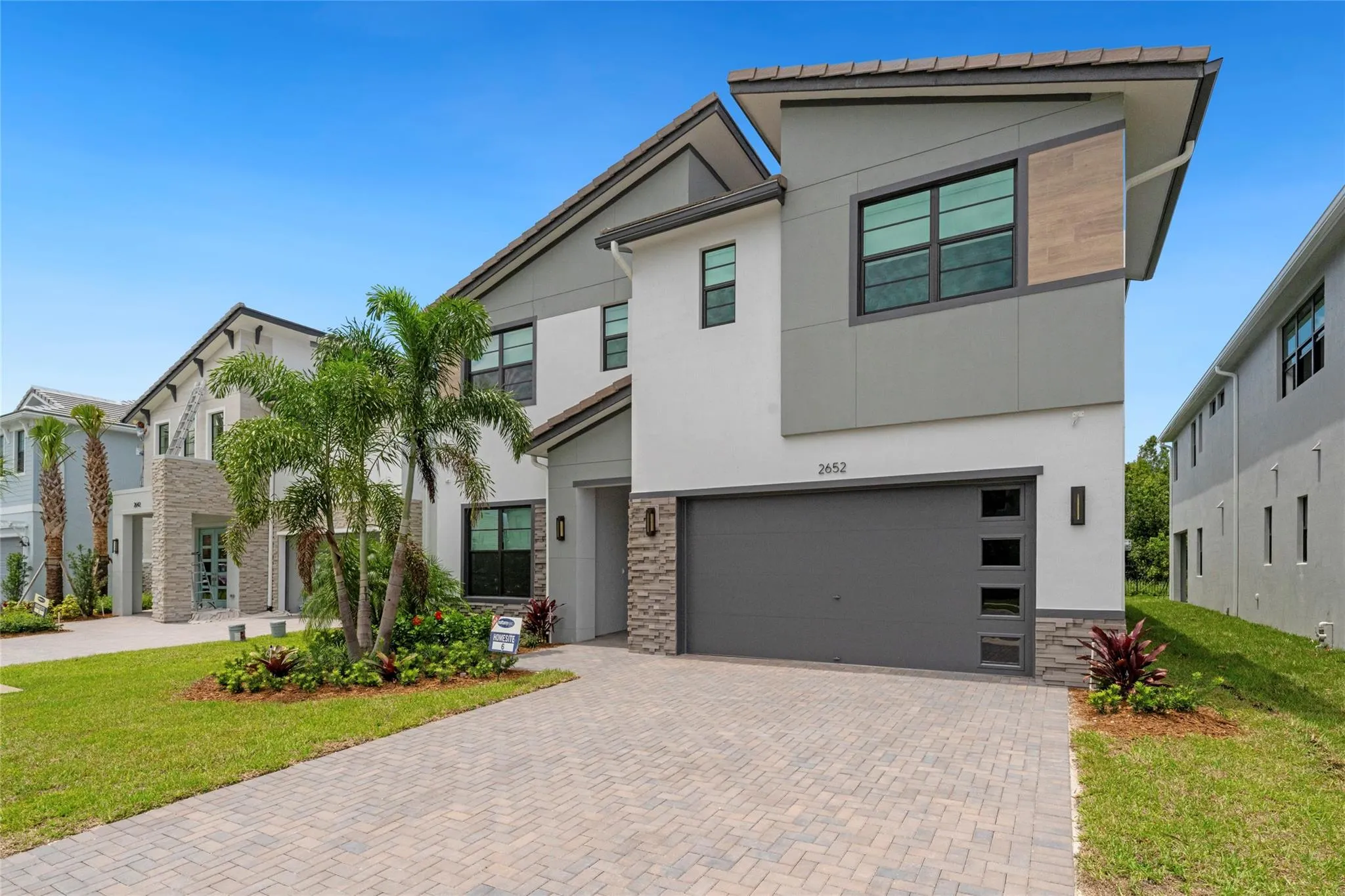 2652 NW 87th Ter