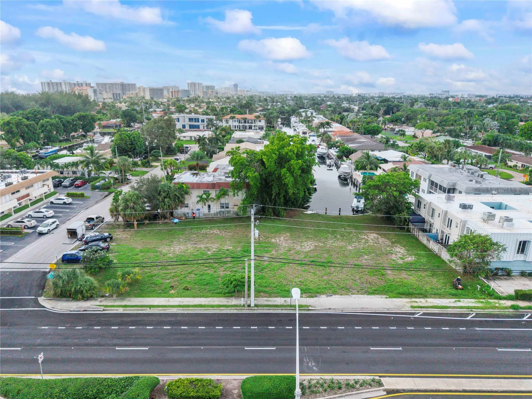 2716 NE 14th Street Cswy
