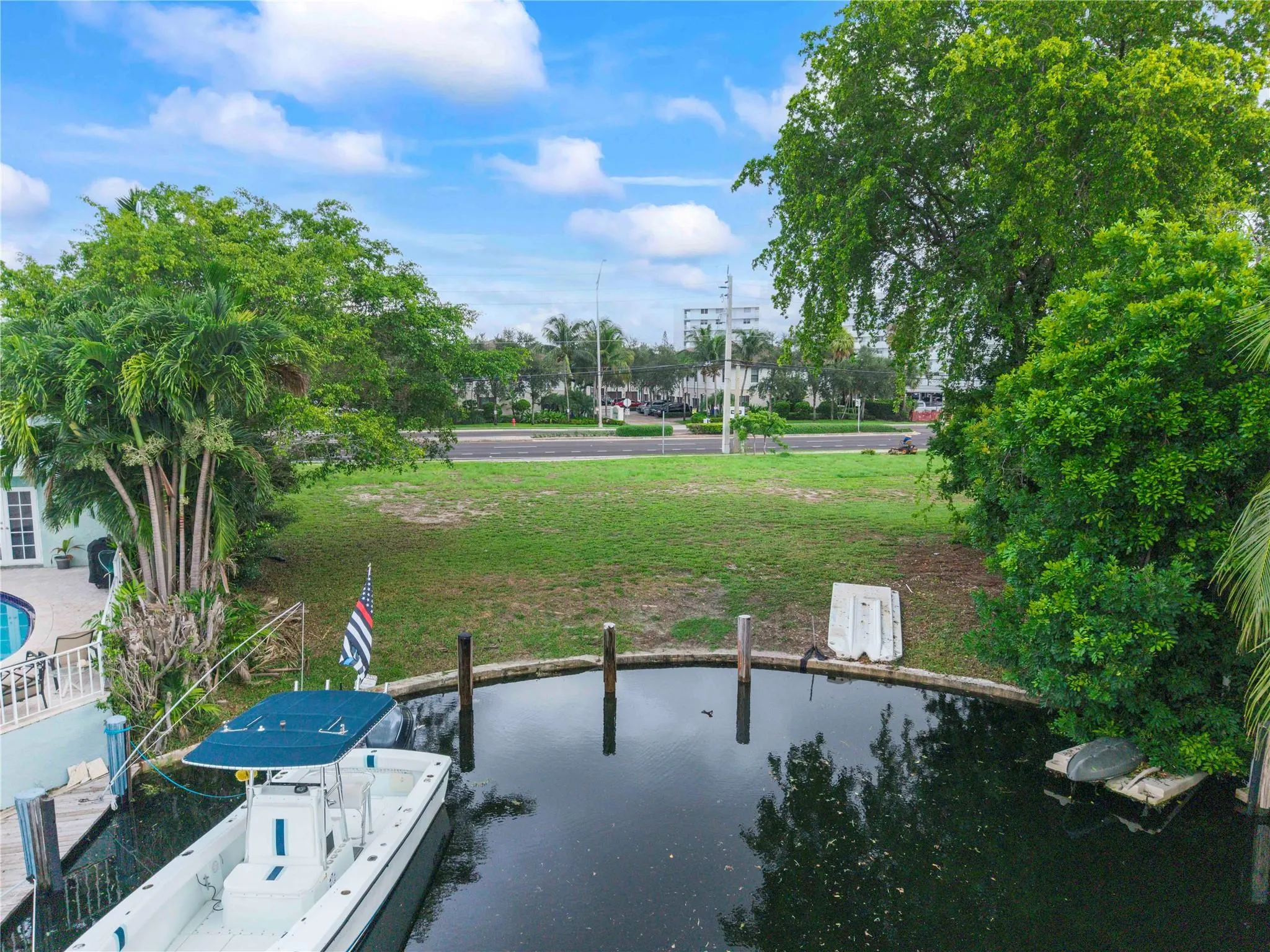 2716 NE 14th Street Cswy