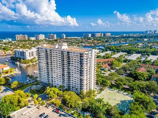 3200 N Port Royale DR N, #1012