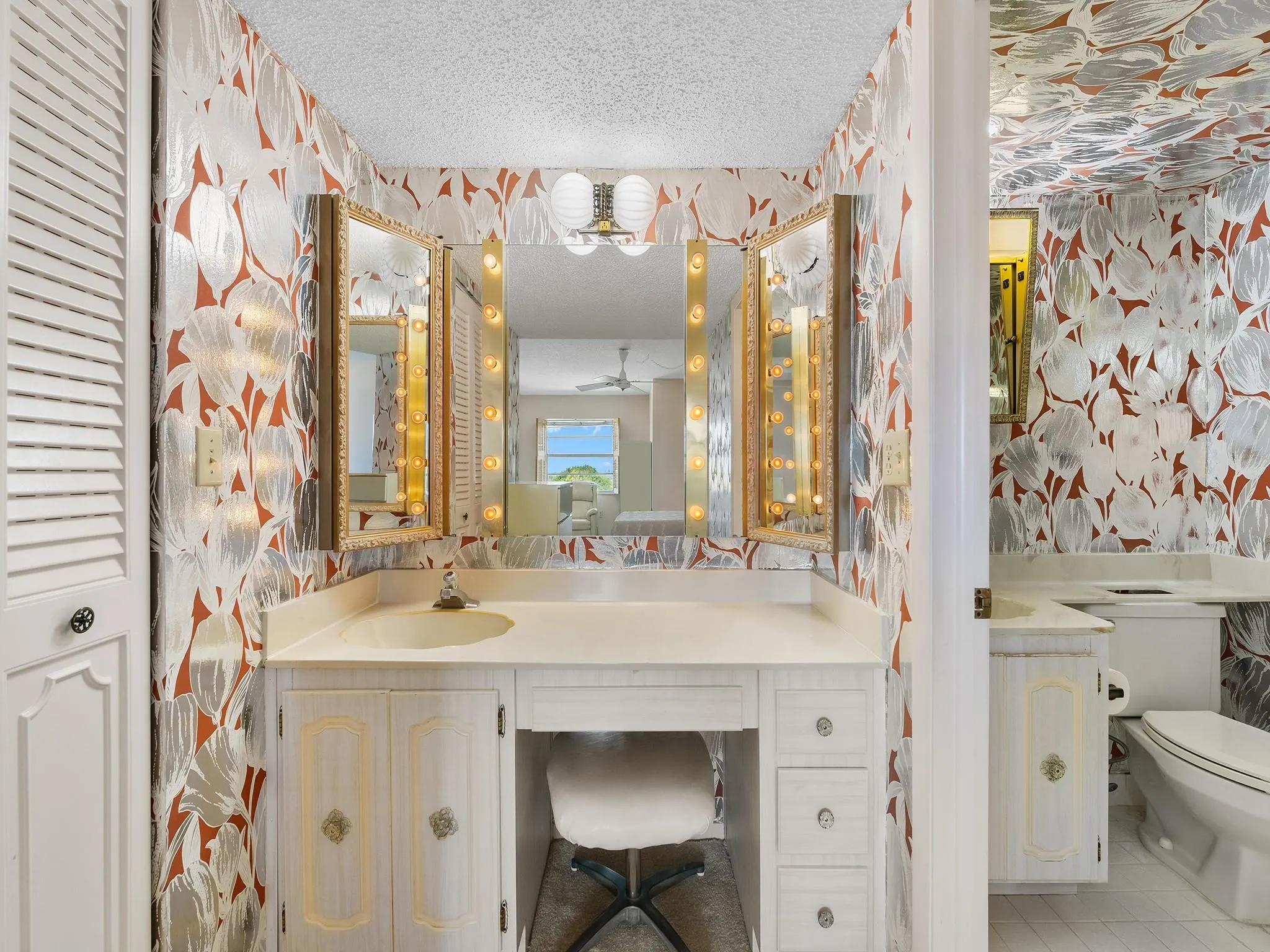 3930 Inverrary Blvd, #606-D