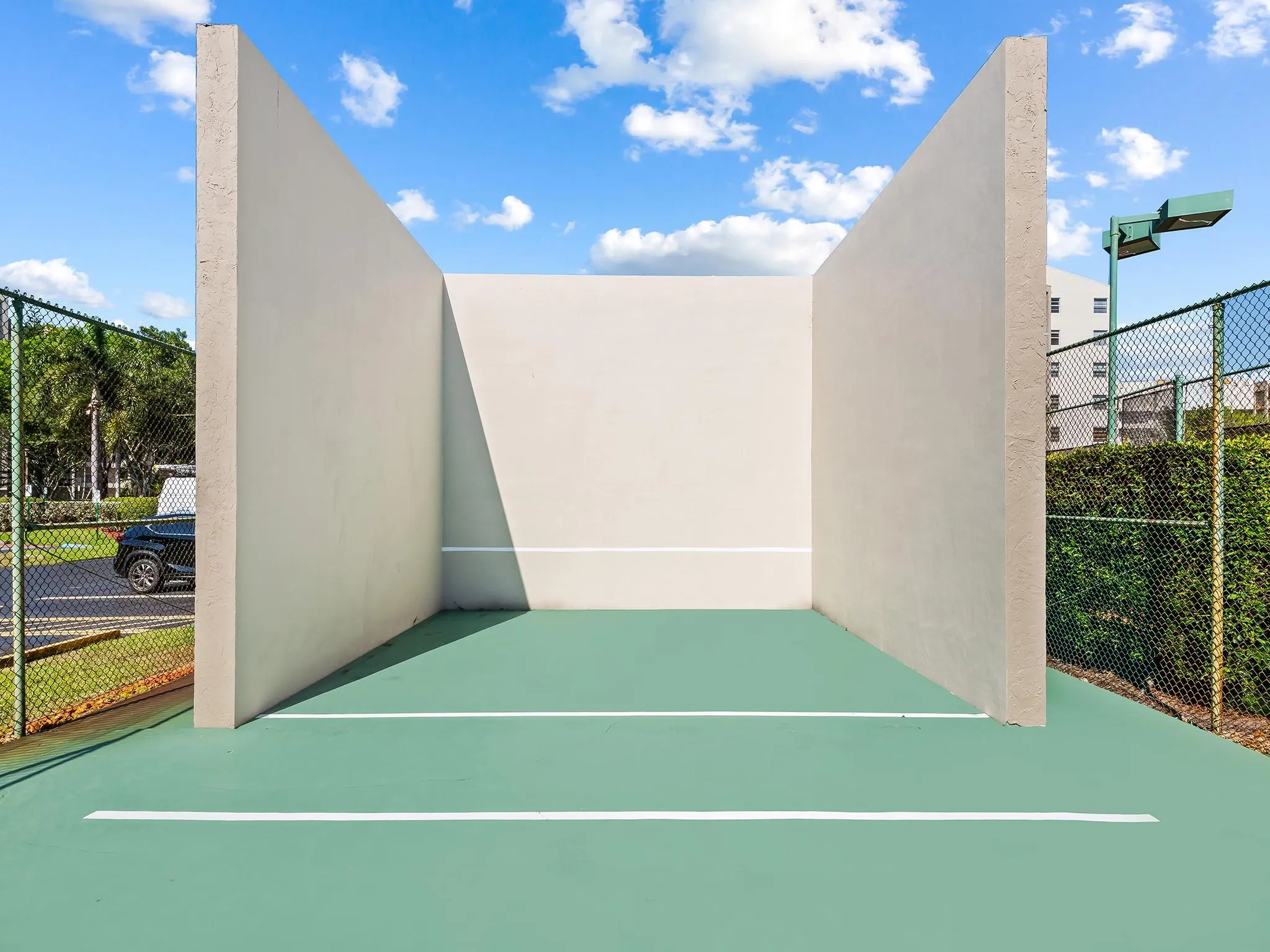3930 Inverrary Blvd, #606-D