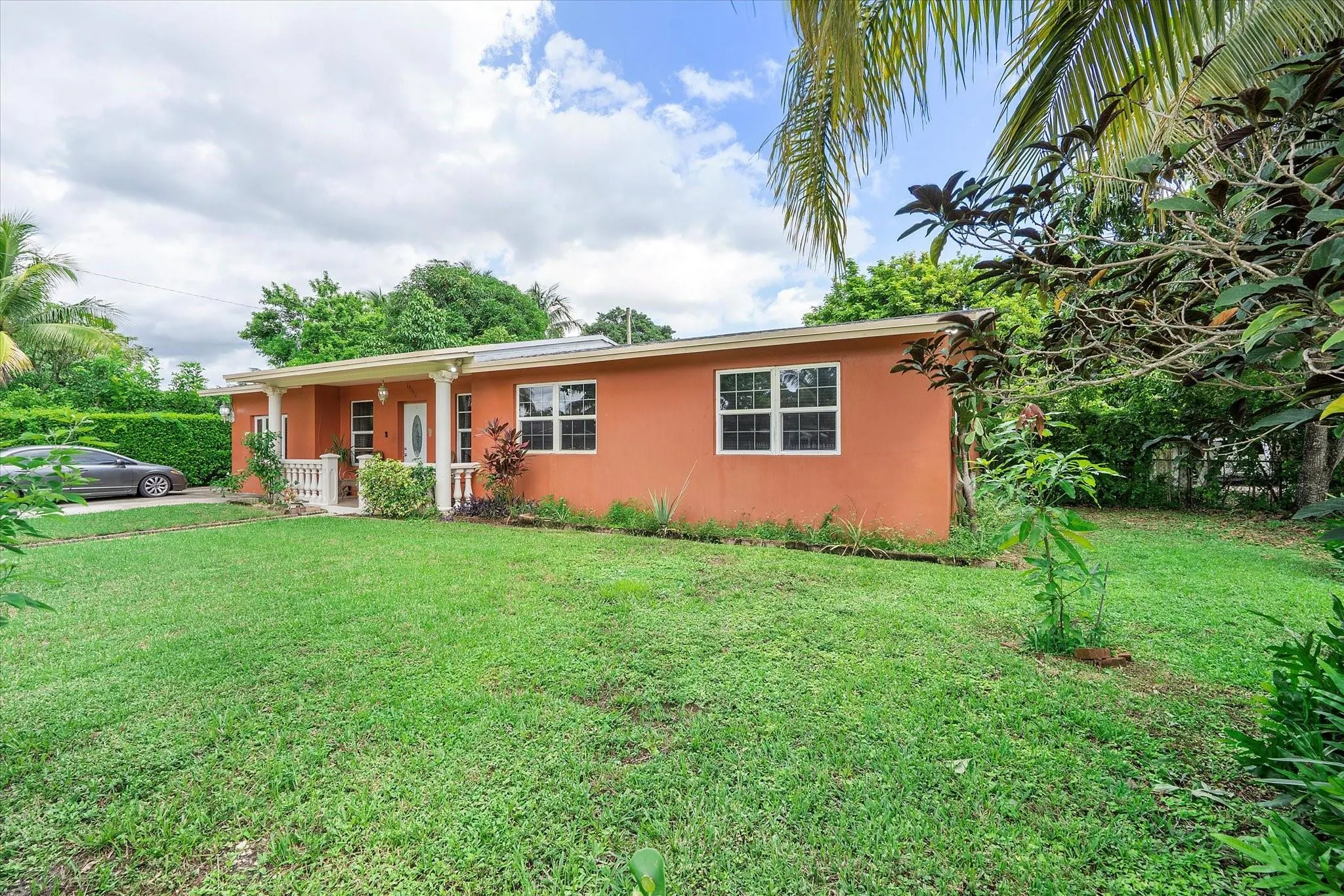 19351 NE 1st Ct