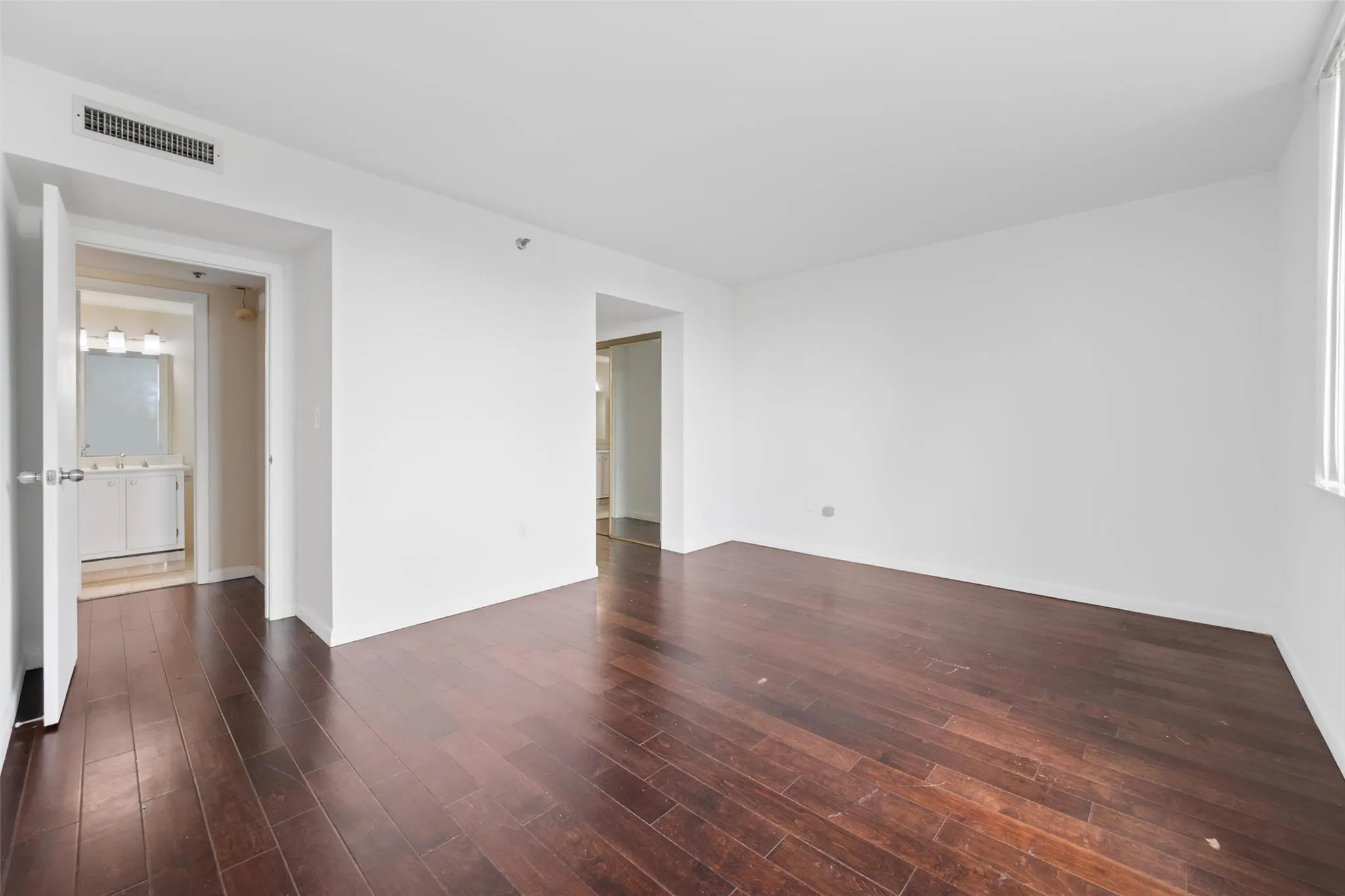 3850 Washington St, #315