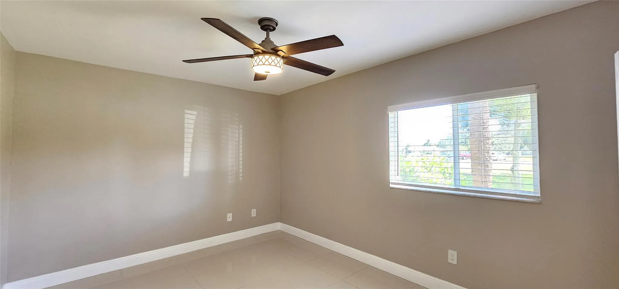 3650 N 56th Avenue, #501
