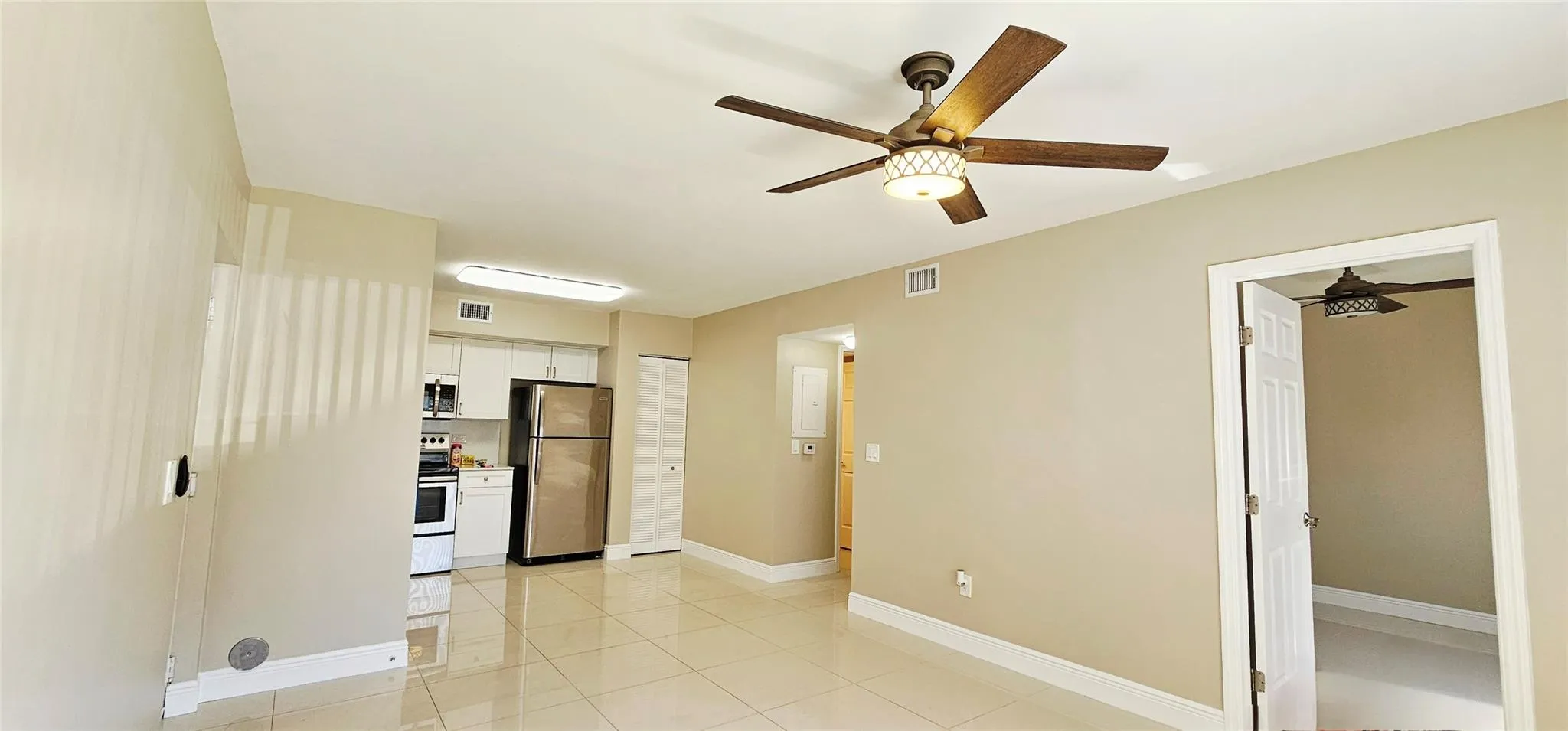 3650 N 56th Avenue, #501