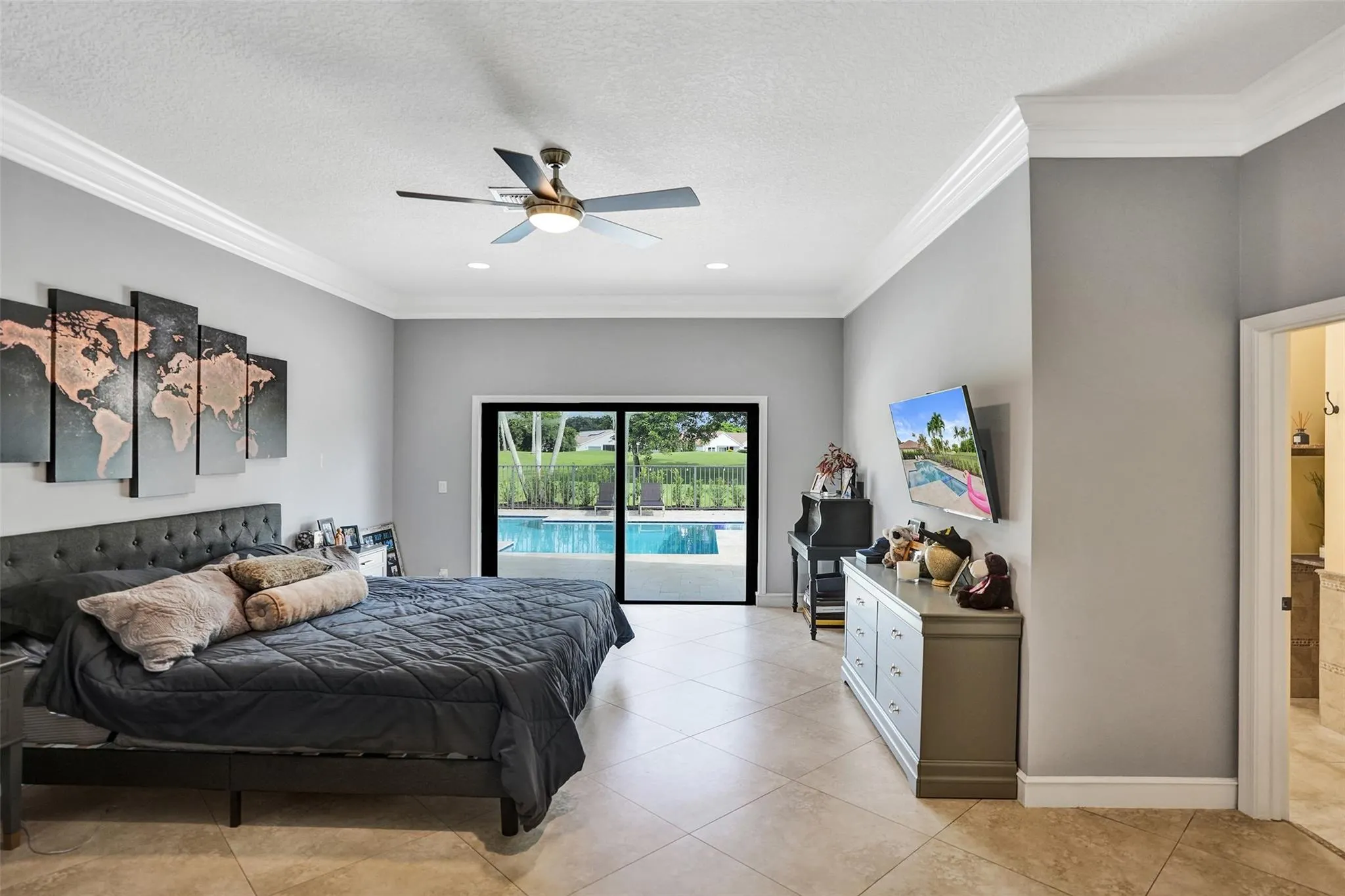 10181 Silver Lake Dr