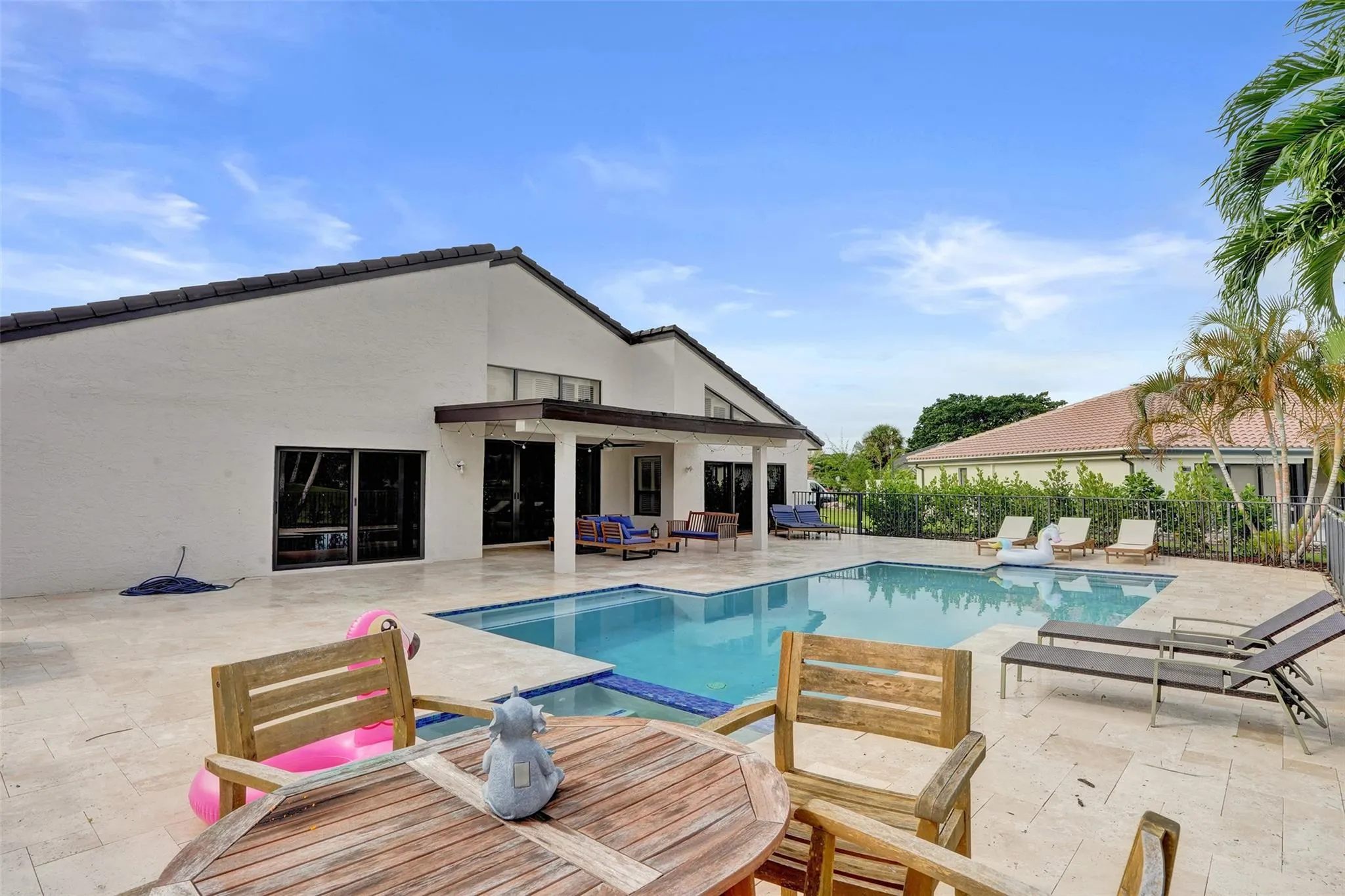 10181 Silver Lake Dr