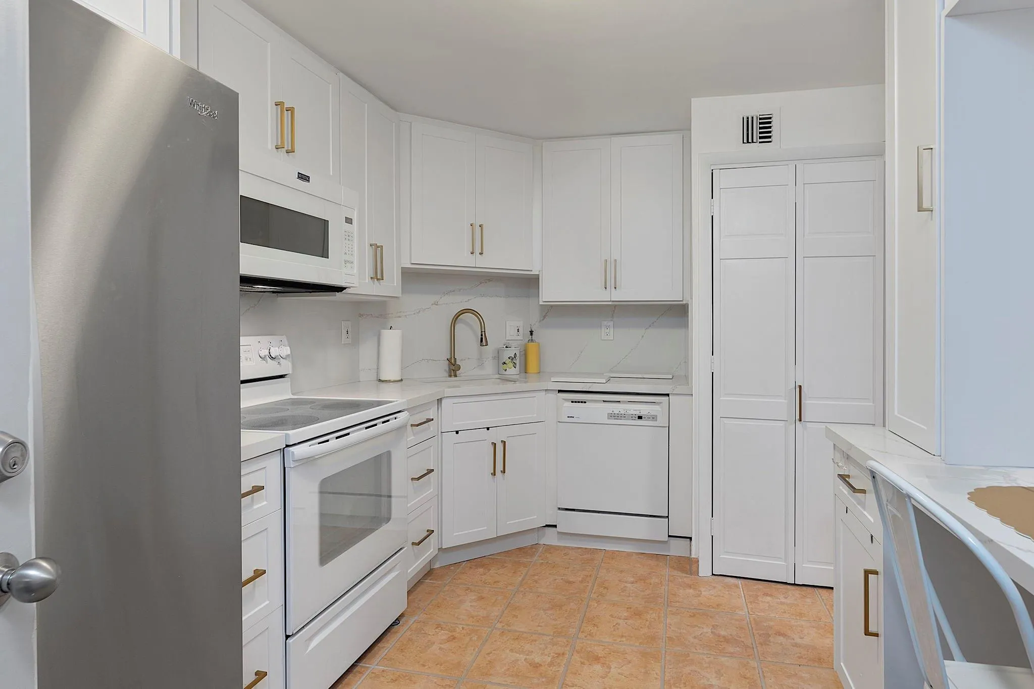 4020 Galt Ocean Dr, #1004